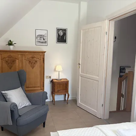 Aparts Apartment *