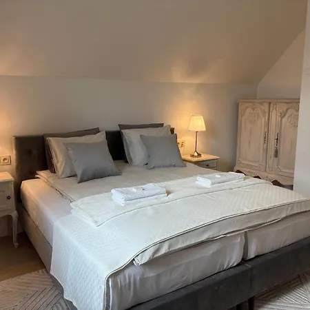 Appartement Aparts *